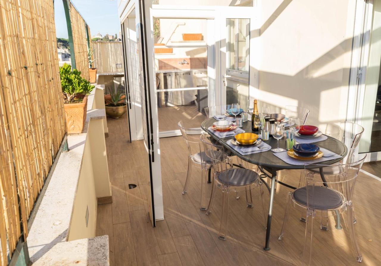 Colosseo Brightful Apartment With Rooftop Roma Esterno foto