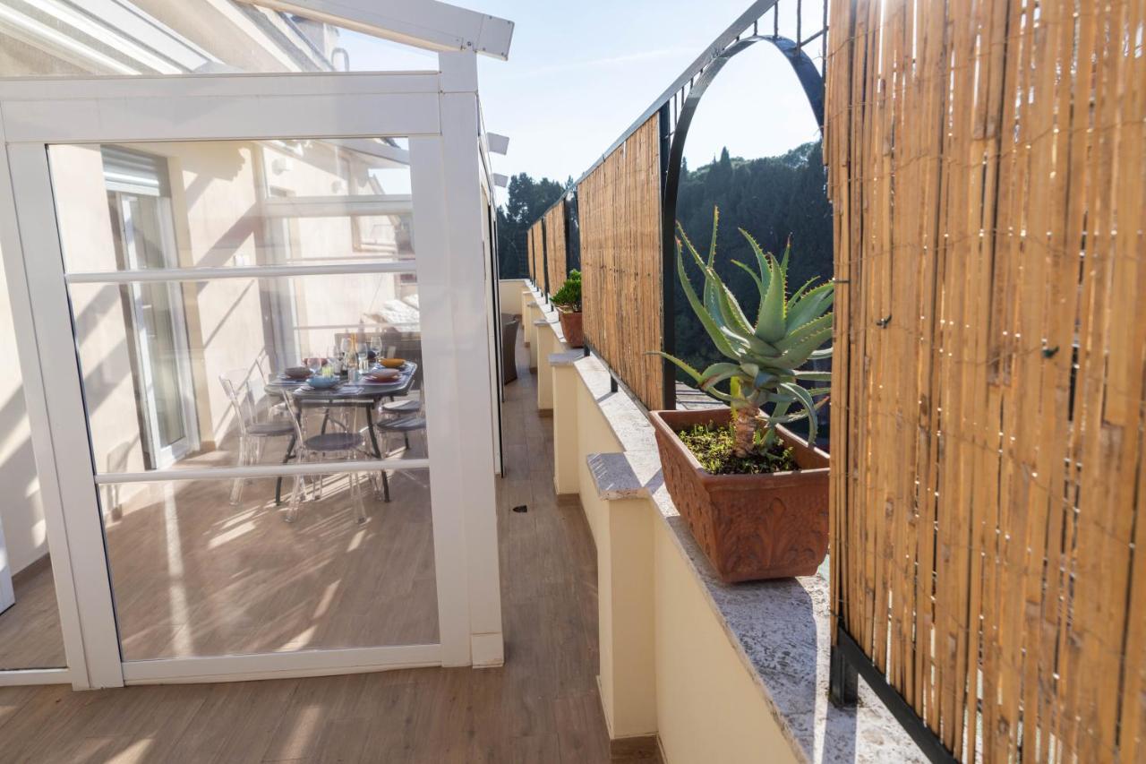 Colosseo Brightful Apartment With Rooftop Roma Esterno foto