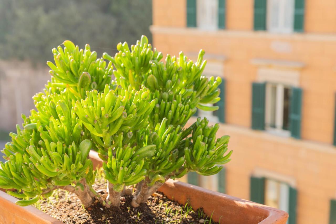Colosseo Brightful Apartment With Rooftop Roma Esterno foto