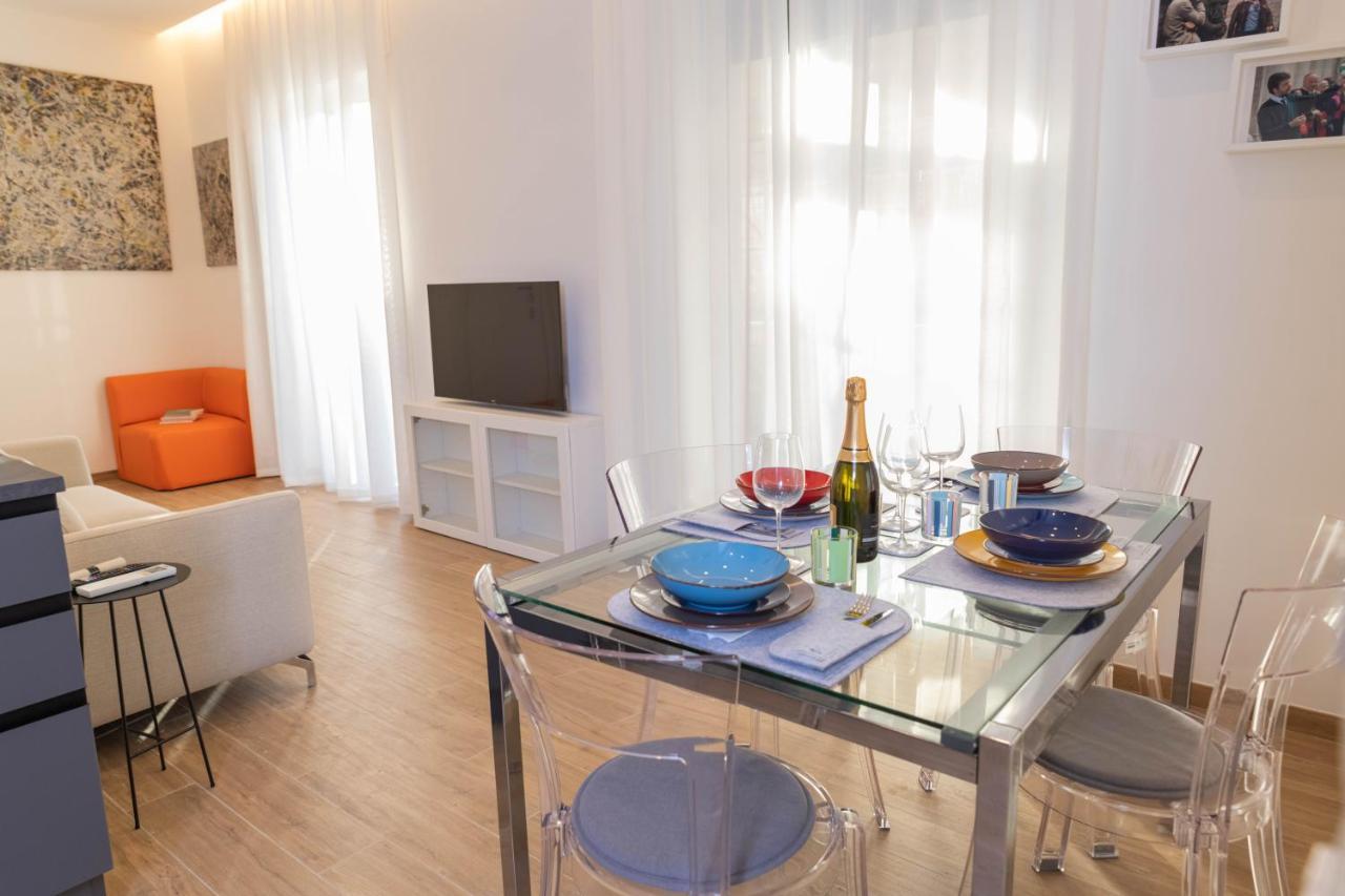 Colosseo Brightful Apartment With Rooftop Roma Esterno foto