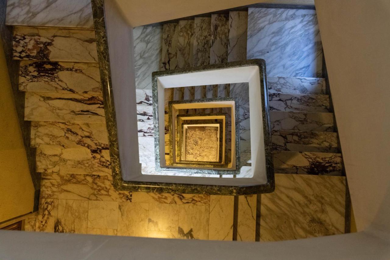 Colosseo Brightful Apartment With Rooftop Roma Esterno foto