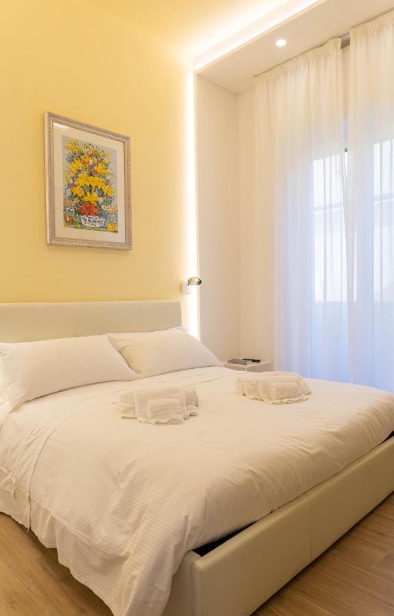 Colosseo Brightful Apartment With Rooftop Roma Esterno foto