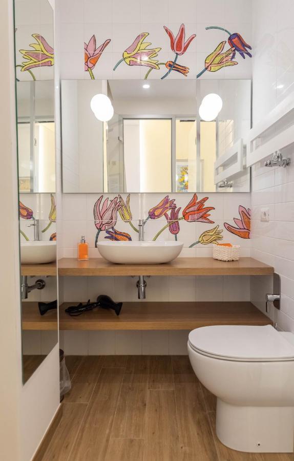 Colosseo Brightful Apartment With Rooftop Roma Esterno foto