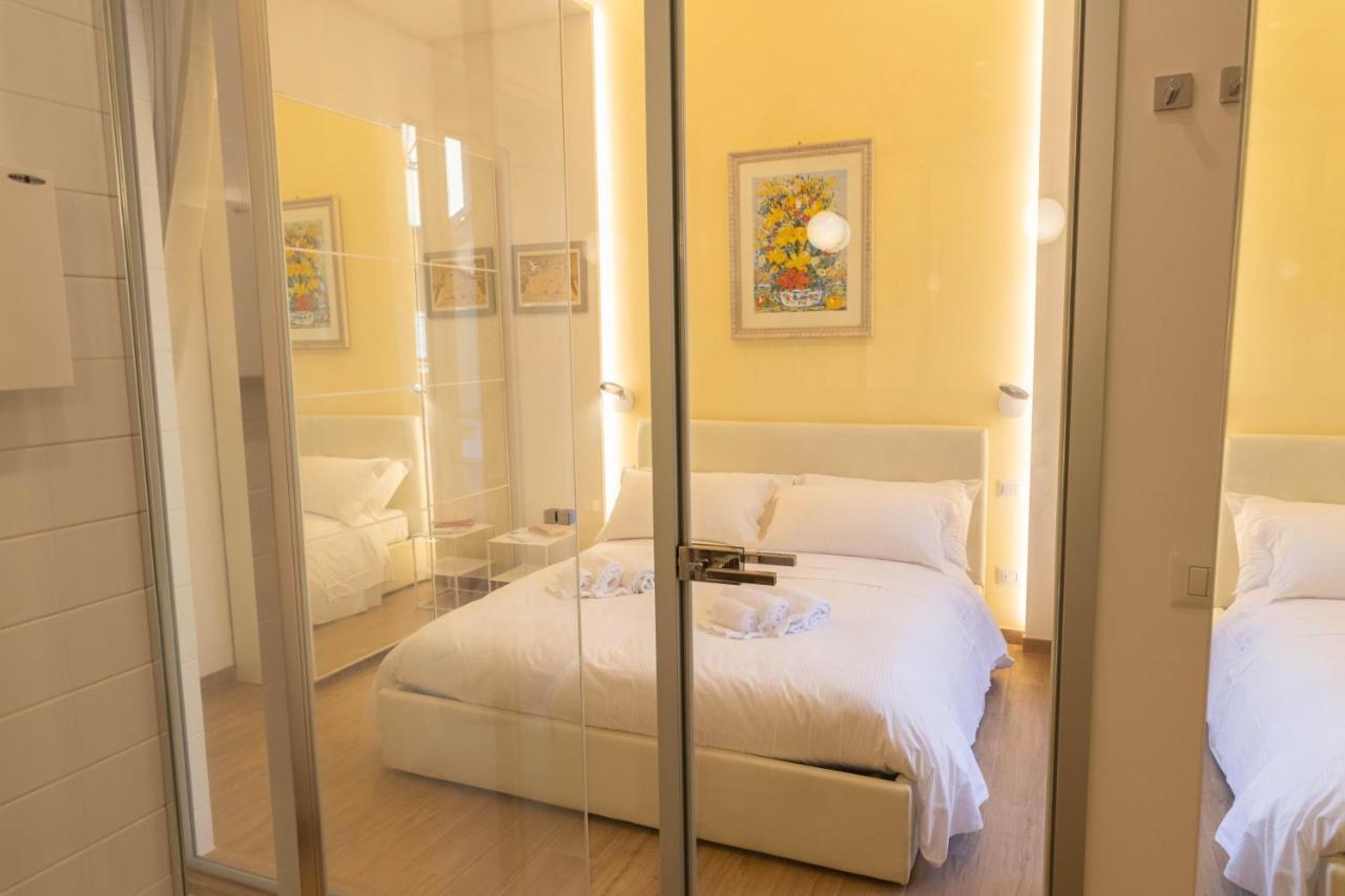 Colosseo Brightful Apartment With Rooftop Roma Esterno foto