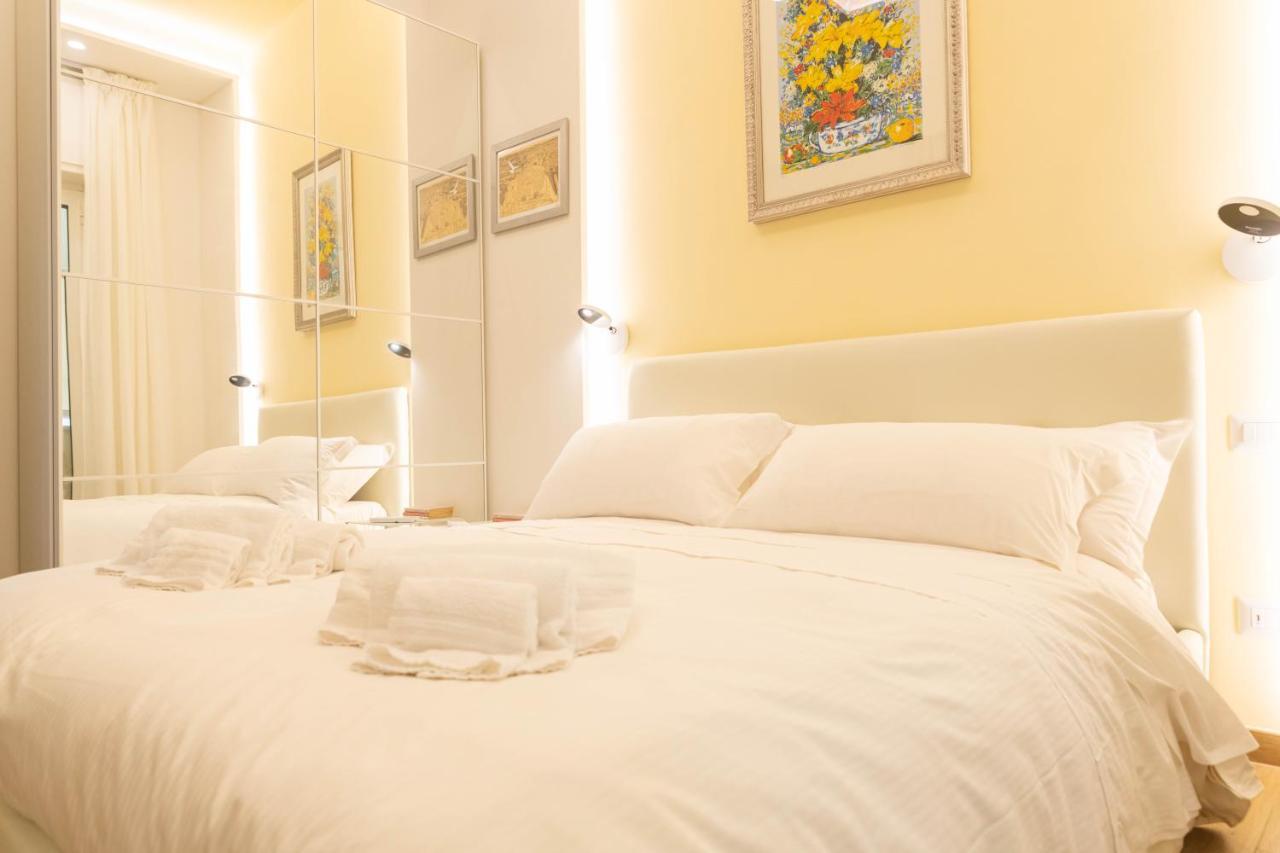 Colosseo Brightful Apartment With Rooftop Roma Esterno foto