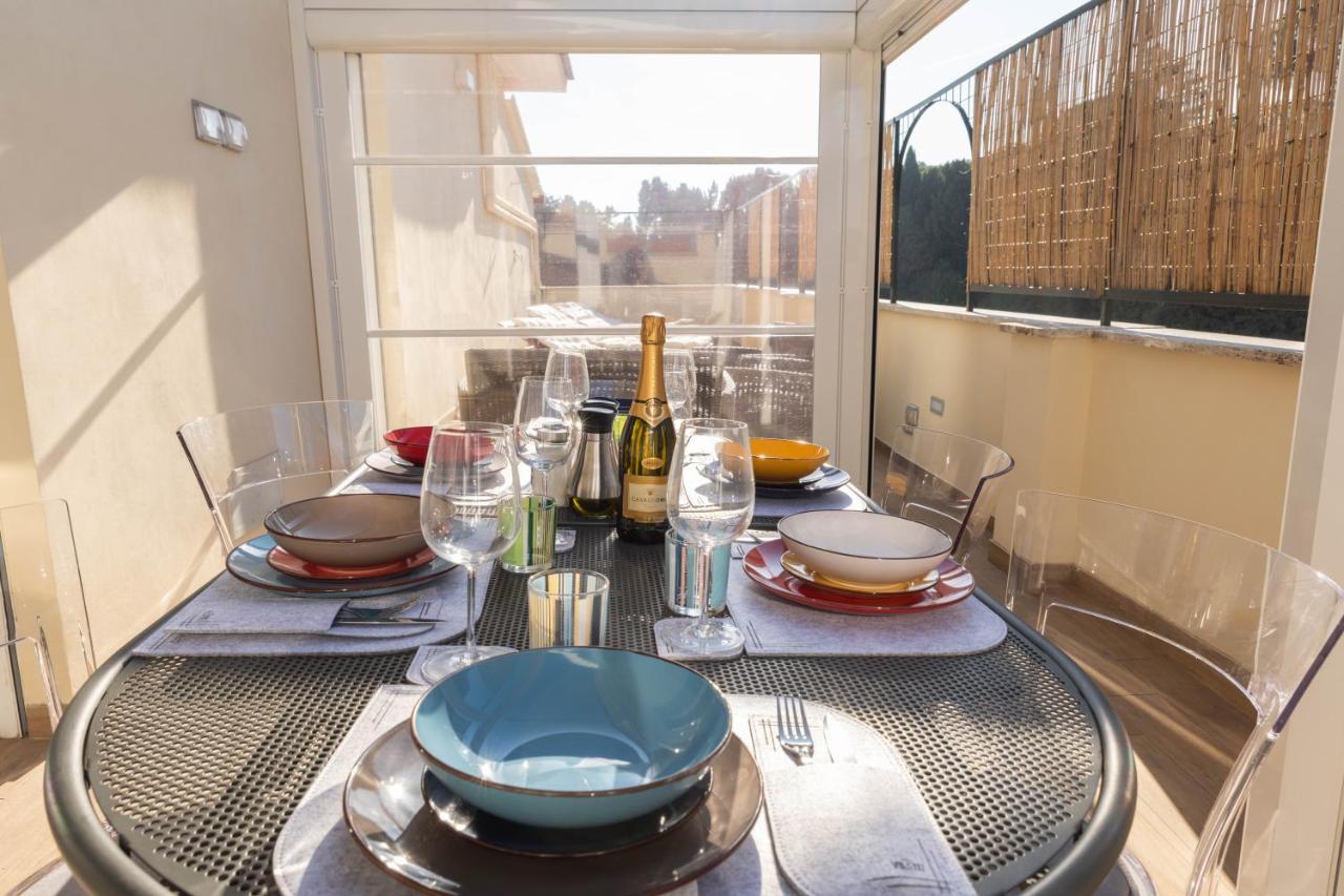 Colosseo Brightful Apartment With Rooftop Roma Esterno foto